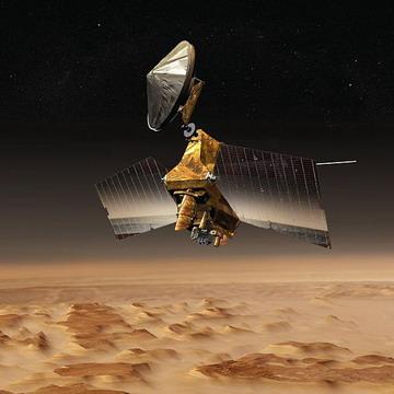 MRO na orbicie Marsa / Credits: NASA